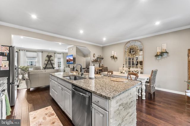 144 MERIDIAN LN, Sewell, NJ 08080