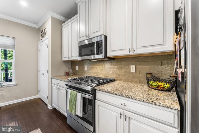 144 MERIDIAN LN, Sewell, NJ 08080