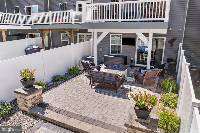 144 MERIDIAN LN, Sewell, NJ 08080