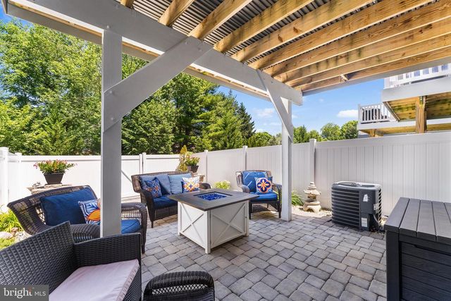 144 MERIDIAN LN, Sewell, NJ 08080