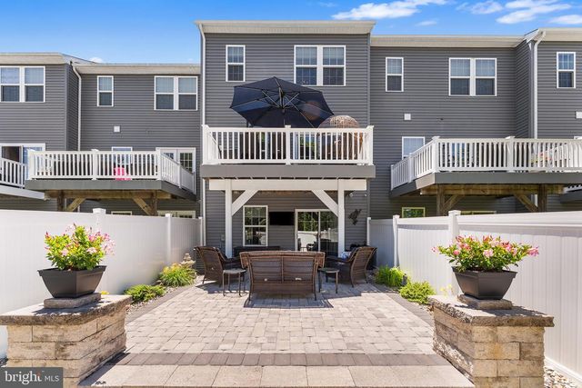 144 MERIDIAN LN, Sewell, NJ 08080
