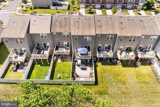 144 MERIDIAN LN, Sewell, NJ 08080
