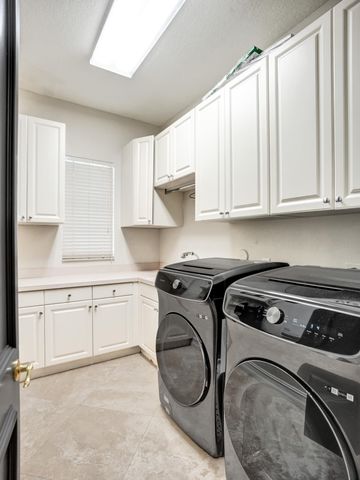 12945 Stonebrook Drive, Davie, FL 33330