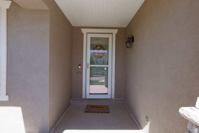 8026 S BARTON RDG, West Jordan, UT 84081
