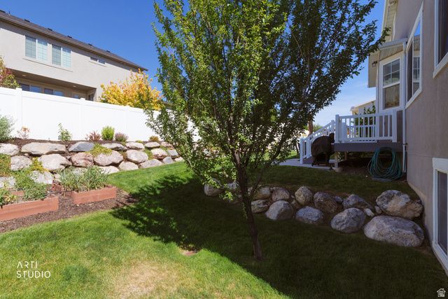 8026 S BARTON RDG, West Jordan, UT 84081