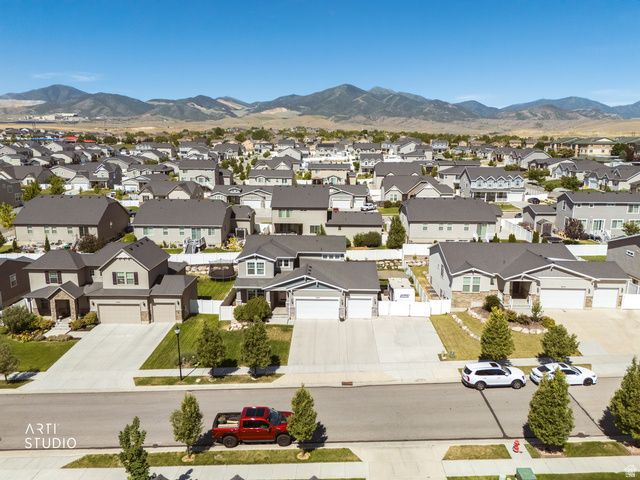 8026 S BARTON RDG, West Jordan, UT 84081