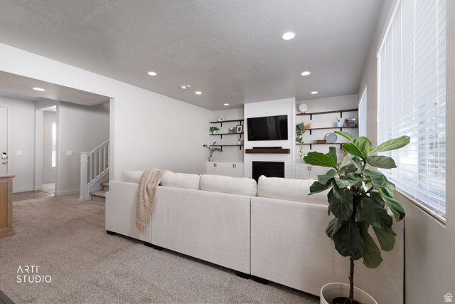 8026 S BARTON RDG, West Jordan, UT 84081