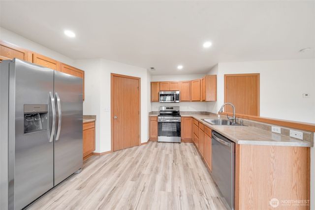 20308 48th Avenue E, Spanaway, WA 98373