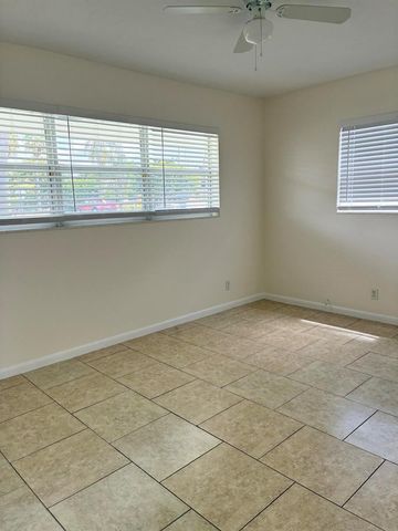 1142 GARNETT Street, Lantana, FL 33462