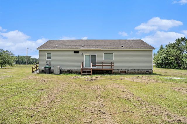 580 Circle M Rd., Longs, SC 29568