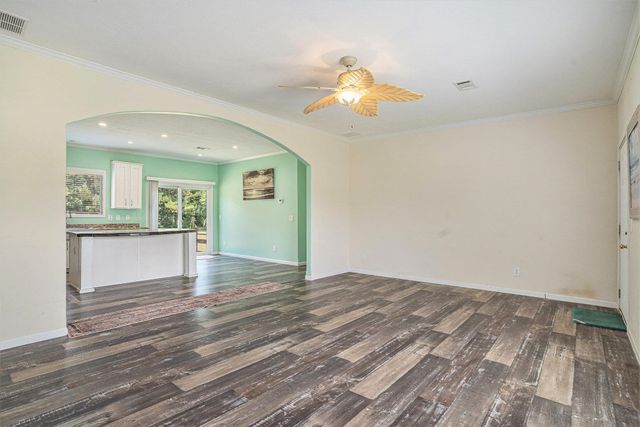 580 Circle M Rd., Longs, SC 29568
