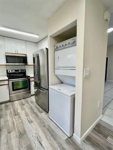 13754 SW 147th Cir Ln 1, Miami, FL 33186