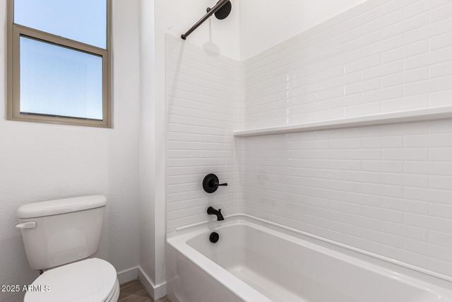 15870 W BRONCO Trail, Surprise, AZ 85387