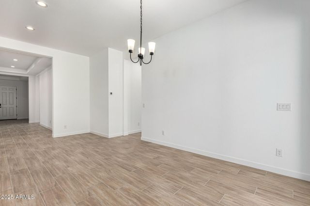 15870 W BRONCO Trail, Surprise, AZ 85387