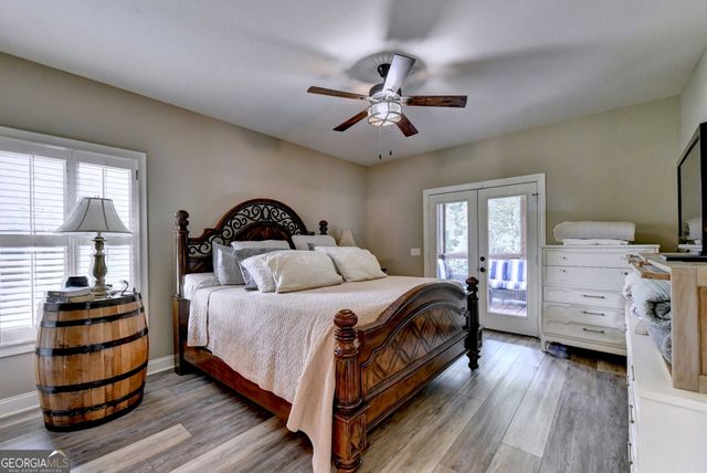 33 Highland Road N, Dahlonega, GA 30533