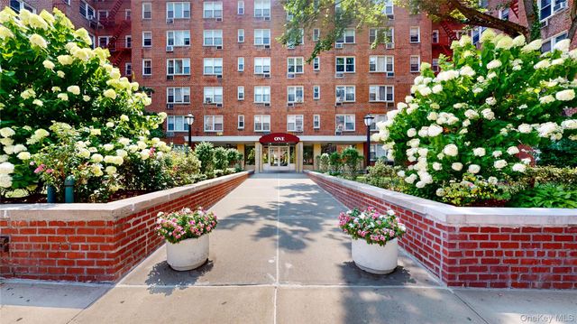 1 Sadore Lane 3X, Yonkers, NY 10710