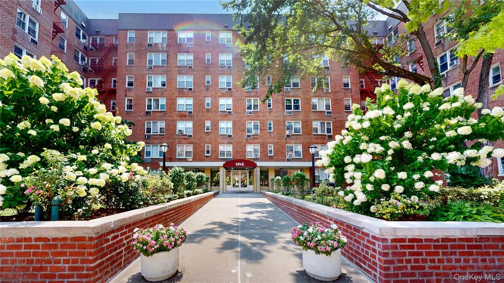 1 Sadore Lane 3X, Yonkers, NY 10710