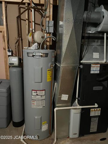 3721 SCARBOROUGH WAY, Jefferson City, MO 65109