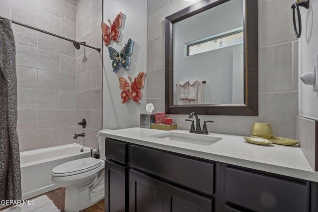 7324 ENCHANTED POINT Drive, El Paso, TX 79911