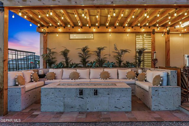 7324 ENCHANTED POINT Drive, El Paso, TX 79911