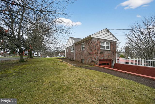 3401 HARRISON AVE, Reading, PA 19605