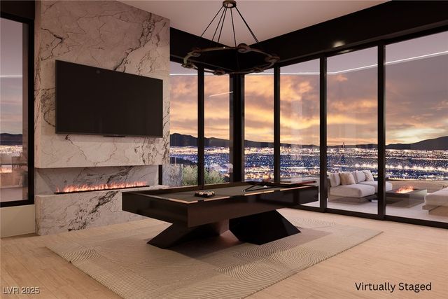 633 Majestic Rim Drive, Henderson, NV 89012