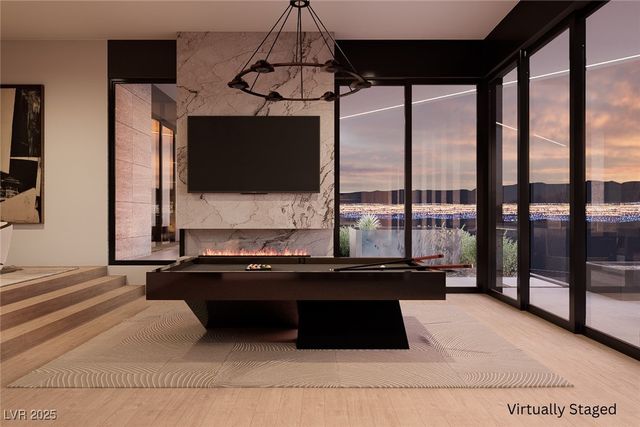 633 Majestic Rim Drive, Henderson, NV 89012