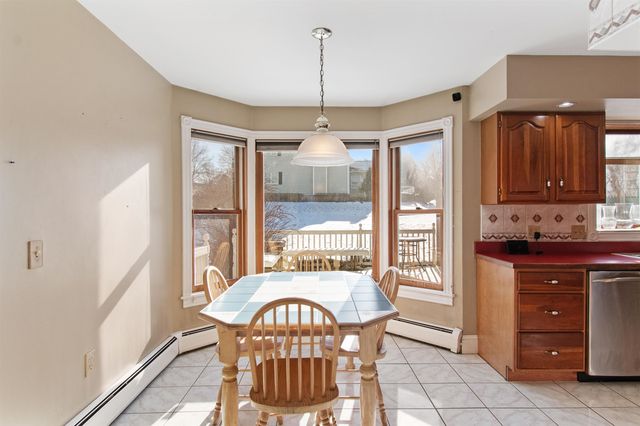 7 Bay View Drive, St. Albans Town, VT 05478