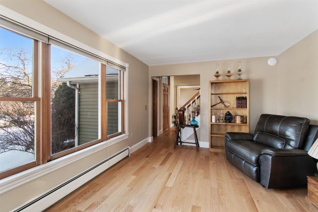 7 Bay View Drive, St. Albans Town, VT 05478