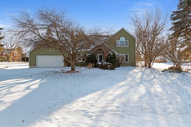 7 Bay View Drive, St. Albans Town, VT 05478