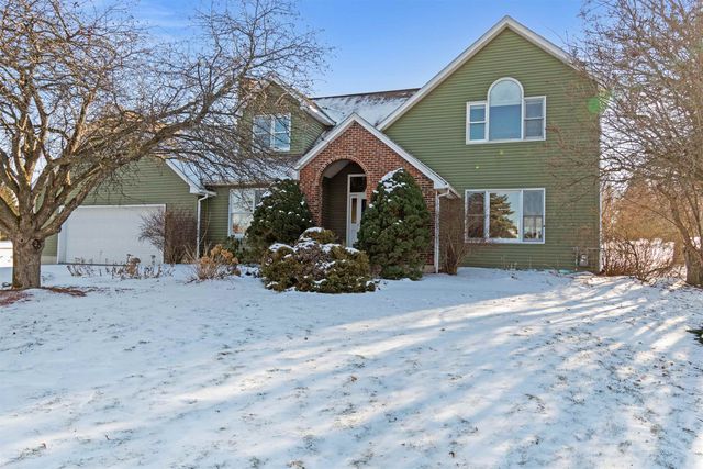 7 Bay View Drive, St. Albans Town, VT 05478