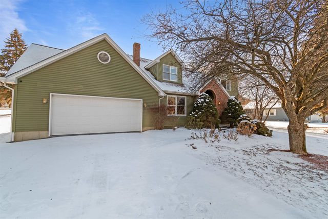 7 Bay View Drive, St. Albans Town, VT 05478