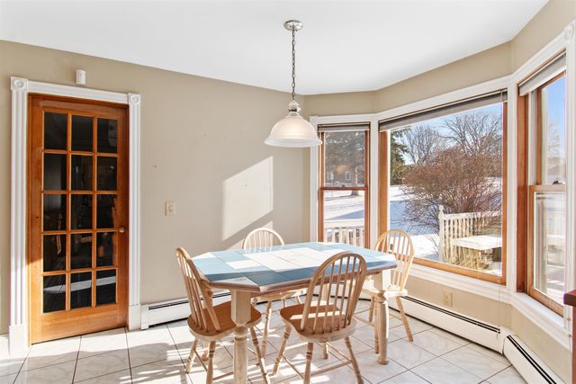 7 Bay View Drive, St. Albans Town, VT 05478