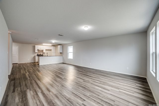 10226 ROBBINS BLF, San Antonio, TX 78245