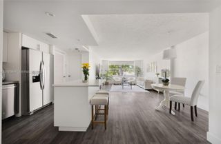 150 SE 25th Rd 2J, Miami, FL 33129