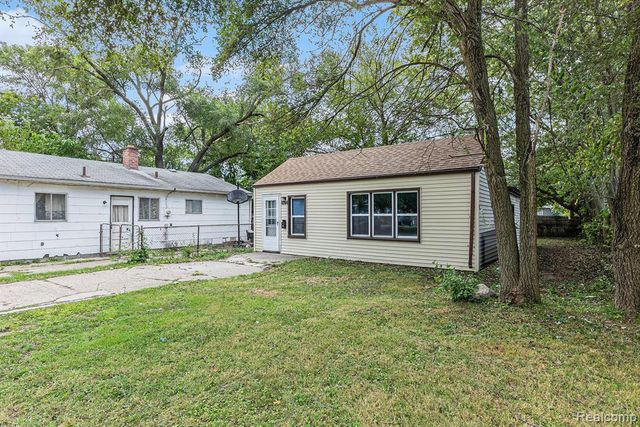 11472 Cadillac Avenue, Warren, MI 48089