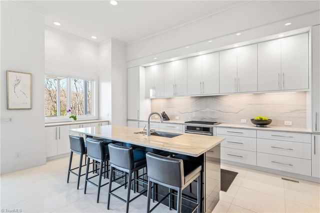 109 Wyncrest Terrace, Mount Airy, NC 27030