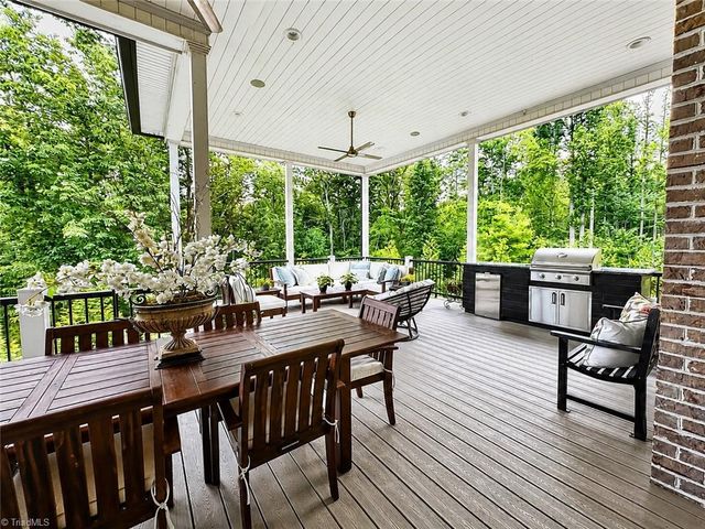 109 Wyncrest Terrace, Mount Airy, NC 27030