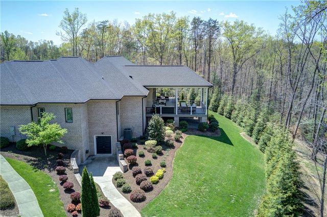 109 Wyncrest Terrace, Mount Airy, NC 27030