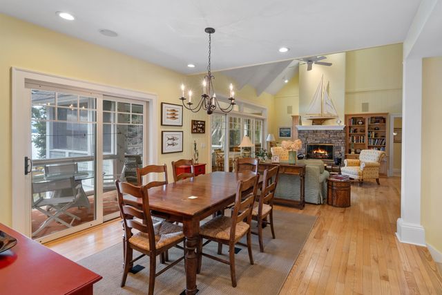 6613 Hillside Avenue, Indian River, MI 49749