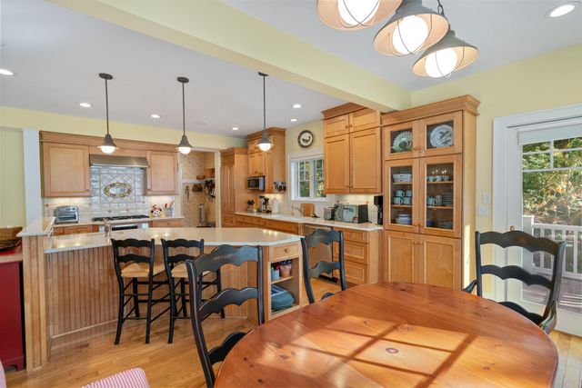 6613 Hillside Avenue, Indian River, MI 49749