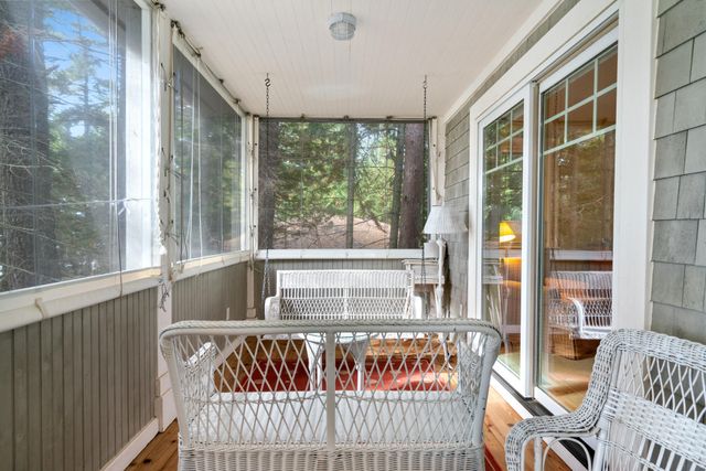 6613 Hillside Avenue, Indian River, MI 49749