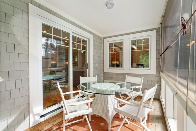 6613 Hillside Avenue, Indian River, MI 49749