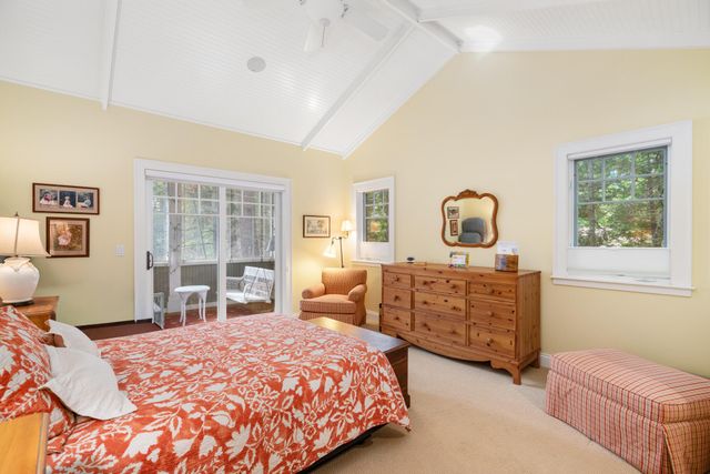 6613 Hillside Avenue, Indian River, MI 49749