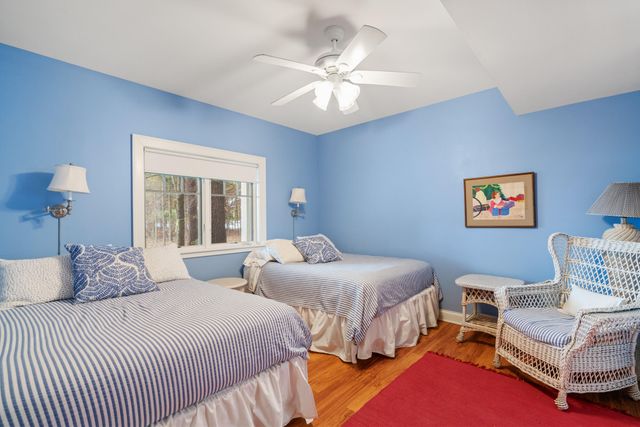 6613 Hillside Avenue, Indian River, MI 49749