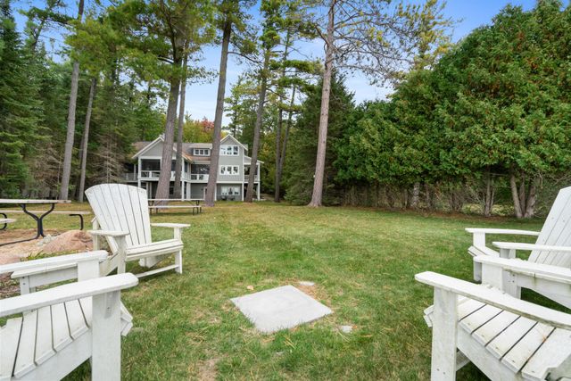 6613 Hillside Avenue, Indian River, MI 49749