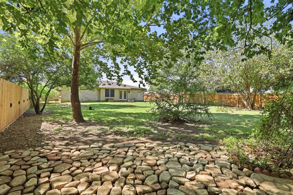 1309 Berry Drive, Cleburne, TX 76033 — photo 2