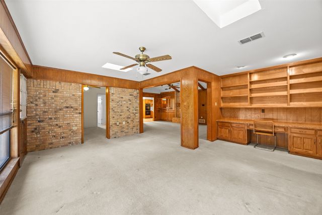 1116 Clear View Drive, Bedford, TX 76021