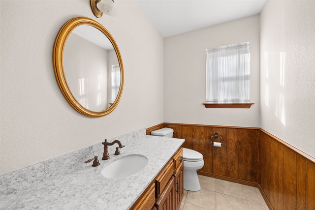 1116 Clear View Drive, Bedford, TX 76021