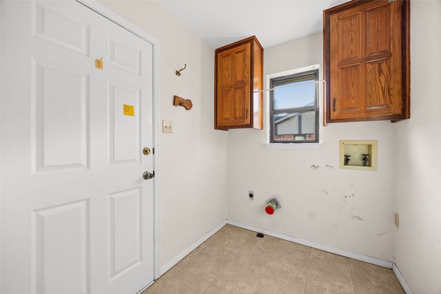 1116 Clear View Drive, Bedford, TX 76021